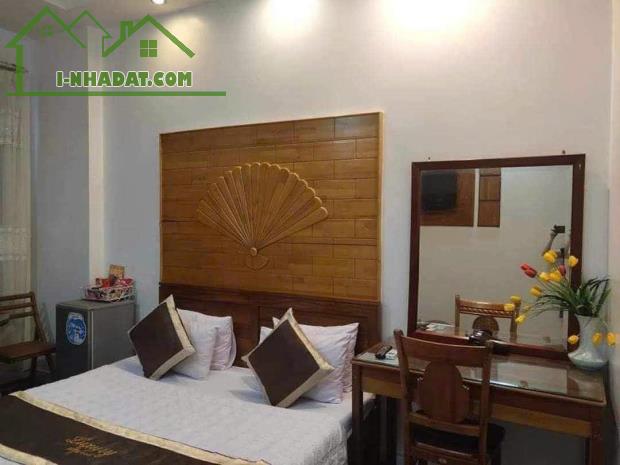 CHÍNH CHỦ BÁN KHÁCH SẠN *LUXURY HOTEL 17 PHÒNG ĐANG HOẠT ĐỘNG