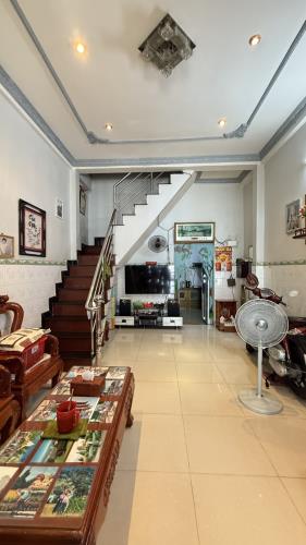 Sắp đi định cư, chủ cần bán gấp nhà mặt tiền Hiền Vương, khu sầm uất tiện KD chỉ 6.x tỷ. - 2