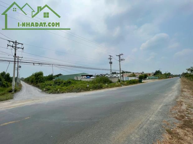 3129m2 đất vườn thích hợp xây kho bãi ở xã Lương Hòa, Bến Lức giá 8,5 tỷ - 1
