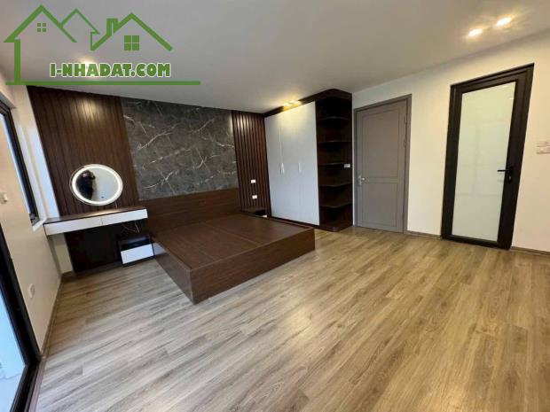 🏠 NHÀ MỚI ĐẸP Ngọc Thụy 60M2,5 tầng,MT 5m,giá nhỉnh 14tỷ