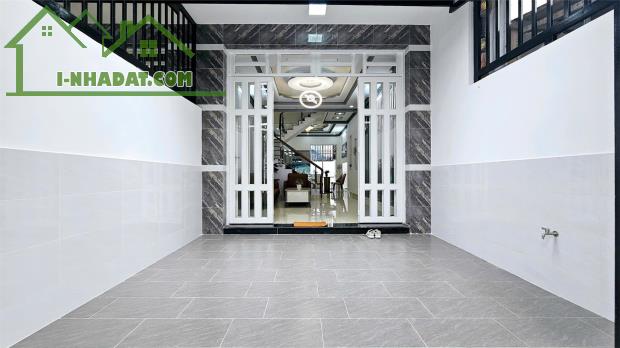 Nhà phố Huỳnh Tấn Phát, 4x20m, 4 tầng, 5.4 tỷ, cạnh Phú Mỹ Hưng