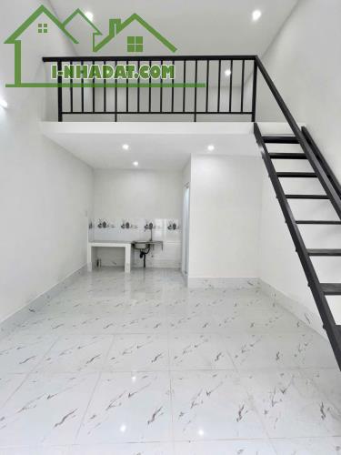 Cho thuê nhà trệt lững mới đẹp thuận tiện ở và Kd - 3