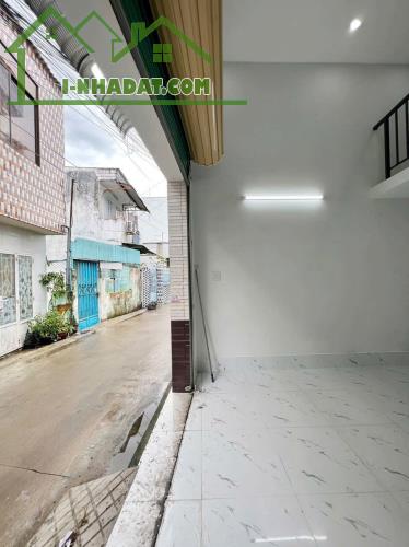 Cho thuê nhà trệt lững mới đẹp thuận tiện ở và Kd