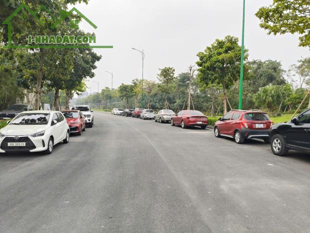 🏠 BÁN SIÊU PHẨM MẶT PHỐ NGUYỄN VĂN CỪ LONG BIÊN - CƠ HỘI VÀNG CHO NHÀ ĐẦU TƯ 🏠

tuyến - 3