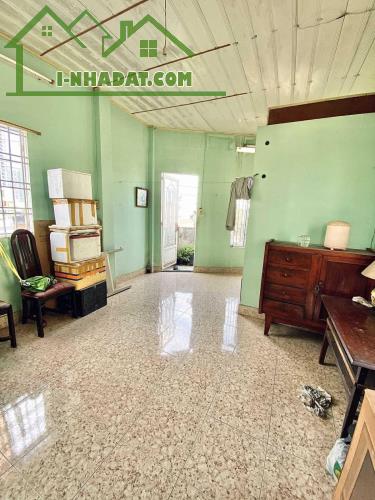 NHỈNH 4 TỶ - MẶT TIỀN KINH DOANH TỐT: 57M2 SÀN - NHÀ 3 TẦNG NGAY MẶT TIỀN ĐƯỜNG CÂY SUNG - 1