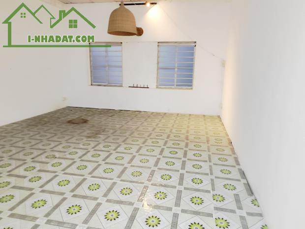 GẤp GẤP MẶT TIỀN NGUYỄN HỮU CẦU - KHU KINH DOANH VIP - XE QUA LẠI TẤP NẬP - CHO THUÊ 18TRI - 1