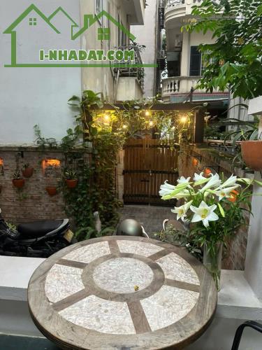 Bán biệt thự Tây Hồ,sân vườn, diện tích 110m2,giá 33 tỷ - 3