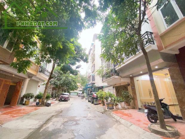 LK LA KHÊ-HĐ: ĐẤT PHÂN LÔ VỈA HÈ- GIÁ MỀM NHẤT KHU CHỈ HƠN 220tr/m2 - 1