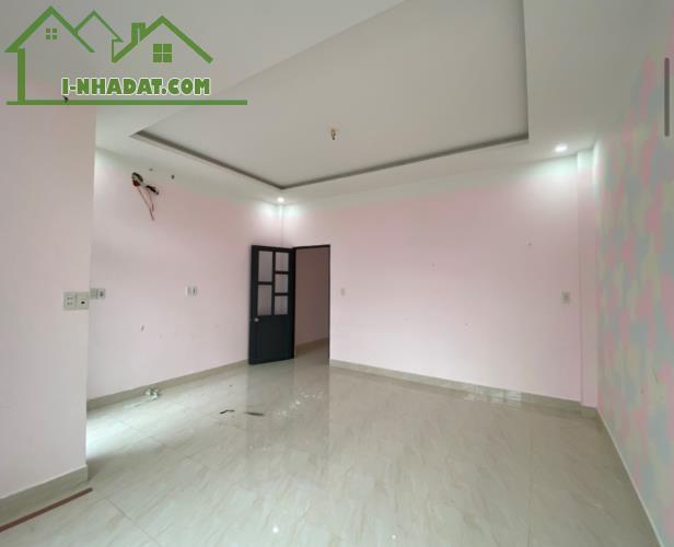 Bán nhà 2 tầng MT đường Dương Trí Trạch- Sơn Trà, cách biển 300m, giá 6ty2 LH 0942992361
