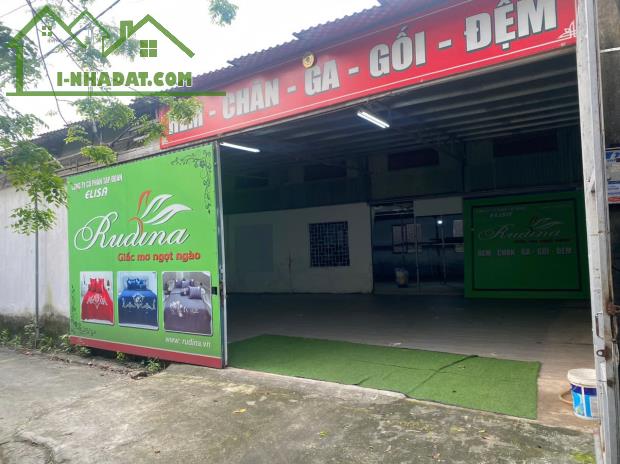 Cho thuê kho Ngọc Thụy 400m2 cách cầu Chương Dương gần 1km giá 18tr.
