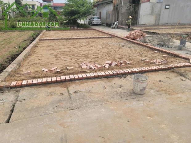 Đất lô góc Quang Minh 50m,giá đầu tư,lô góc đẹp,ô tô tránh,chính chủ - 1