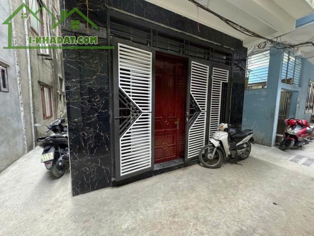 BÁN NHÀ LÔ GÓC – VẠN PHÚC, HÀ ĐÔNG – 50M, 3 TẦNG  🏡 Nhà đẹp, lô góc thoáng, mặt tiền 4.6m - 1