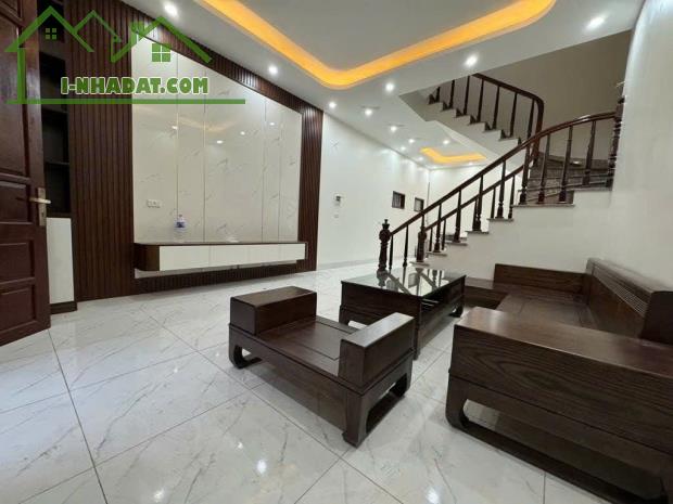 BÁN NHÀ LÔ GÓC – VẠN PHÚC, HÀ ĐÔNG – 50M, 3 TẦNG  🏡 Nhà đẹp, lô góc thoáng, mặt tiền 4.6m - 2