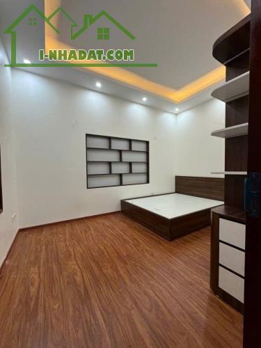 BÁN NHÀ LÔ GÓC – VẠN PHÚC, HÀ ĐÔNG – 50M, 3 TẦNG  🏡 Nhà đẹp, lô góc thoáng, mặt tiền 4.6m - 3