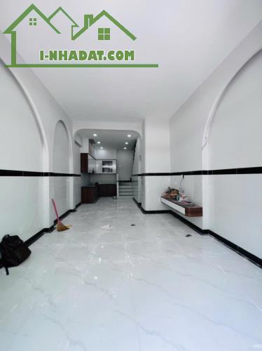 Bán nhà Phạm Thế Hiển, F1, Quận 8, 56m2, ngang 4m, chỉ 4.4 tỷ - 1