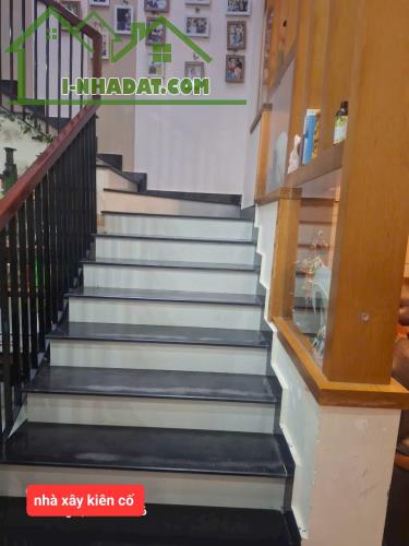 CẦN TIỀN BÁN NHANH NHÀ 6pn ngang  8M LIÊN NGHĨA - ĐỨC TRỌNG - giá tốt 6,8 tỷ - 3