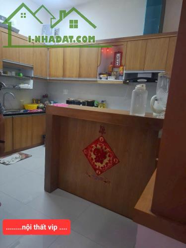 CẦN TIỀN BÁN NHANH NHÀ 6pn ngang  8M LIÊN NGHĨA - ĐỨC TRỌNG - giá tốt 6,8 tỷ - 4