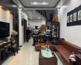 Nhà 58m độc lập sân cổng riêng đường Hồ Sen chợ hàng