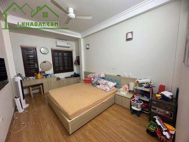 MẶT NGÕ THÔNG-10M RA PHỐ HOA LƯ-48M 6T 15xTỶ-Ô CHỜ THANG MÁY-TIỆN ÍCH NGẬP TRÀN - 4