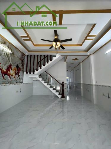 Bán Nhà 1L đường xe hơi, SHR, 81m2, gần Uỷ ban Hưng Long - 1