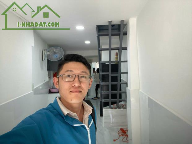 Nhà mới 2 tầng Quận 6 hẻm 3 gác DTSD 28m2 sổ đẹp chỉ 1 tỷ nhỉnh.