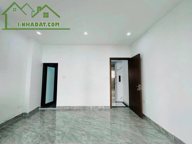 Bán nhà Phố Thái Hà_Siêu Phẩm Lô Góc_Vinfast Đỗ Cửa_39mx6T_Giá: 13.7 Tỷ_Lh: 0396935190. - 3