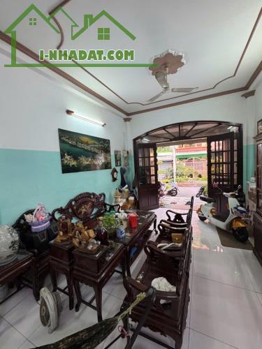 BÁN NHÀ 4 TẦNG - 90M2 - MẶT TIỀN KHU TÊN LỬA - AEON BÌNH TÂN