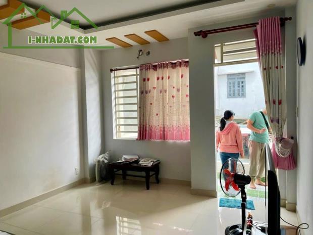 KHU PHÂN LÔ PVC -P9 - 60M2 4 TẦNG 4PN - XH NGỦ TRONG NHÀ - GẦN CÔNG VIÊN LÀNG HOA - Thuê - 3