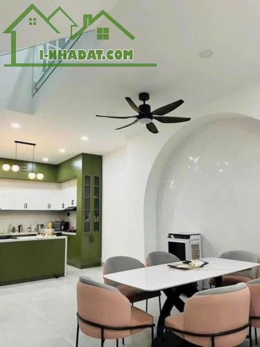 --Bán nhà đường Bùi Thị Xuân, phường 1, Tân Bình - 4x12 - ngay trục LVS