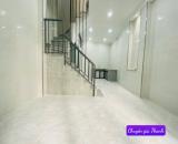 Chia gia tài, bán gấp nhà mới,đẹp đầy đủ tiện ích, 3 tầng giáp quận 10, q3 CMT8, chỉ 4.x t