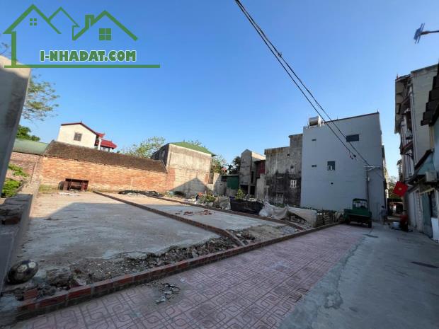 Bán Đất Hương Mạc Từ Sơn - Chỉnh Chủ bá.n Diện tích 85.4m2 Giá 2 Tỷ ! - 1