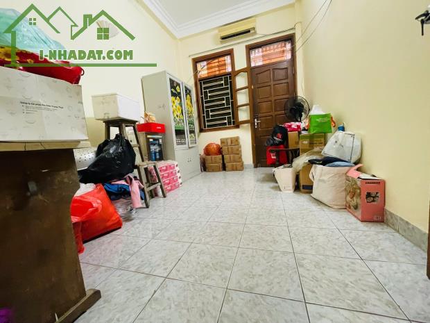 Bán nhà Phân Lô Nguyễn Khánh Toàn, Cầu Giấy 42m x 4 tầng, Oto đỗ cửa, giá 10,2 tỷ - 1