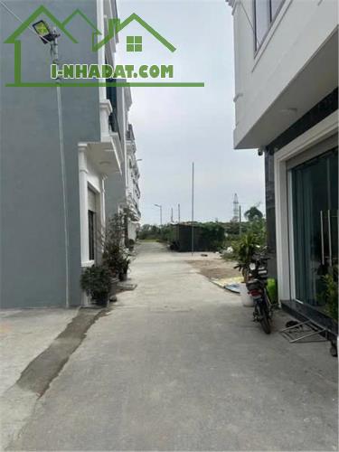Chính Chủ Bán Đất Gần Khu Quảng Trường Chính Trị An Dương, Tổ 7, Thị trấn An Dương, TP - 1