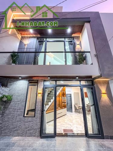 Bán nhà hẻm 102 lê anh xuân ngang 10m gần mậu thân giá 2,690 tỷ