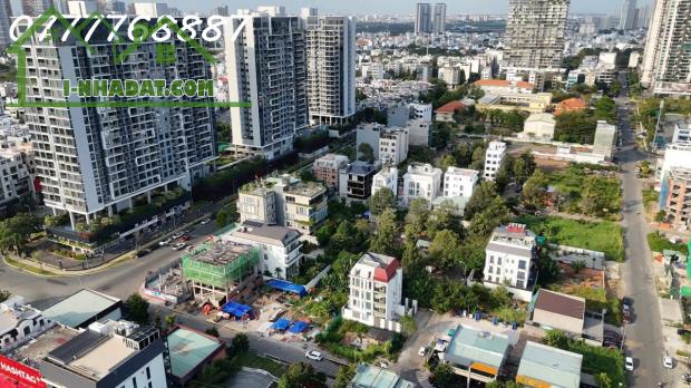 Bán gấp tòa nhà hầm 5 tầng, 240m2 Thạnh Mỹ Lợi cách sông, CC One 500m