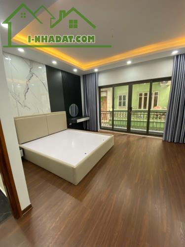 Nhà đẹp phố Trương Định - Hai Bà Trưng, 2 thoáng, sân rộng mênh mông - 2