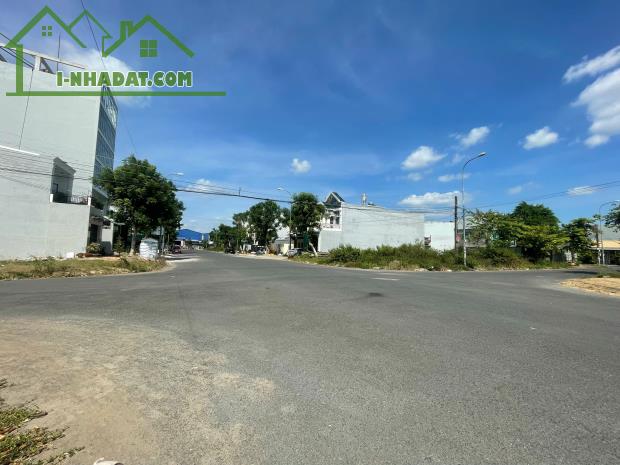 BÁN NỀN KDC PHÚ AN ( CẶP GÓC A3 VS B14 GẦN TRƯỜNG HỌC ), P PHÚ THỨ, Q CÁI RĂNG, CẦN THƠ.