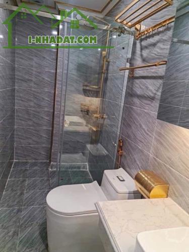 MỸ ĐÌNH - VỊ TRÍ CỰC ĐỈNH - NHÀ DÂN XÂY CHẮC CHẮN - 10M RA Ô TÔ - GIÁ 6.3 TỶ - 3