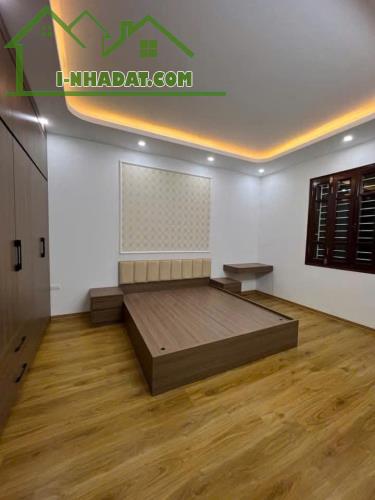Hàng xóm KĐT Xa La ô tô đỗ trong nhà, lô Góc gần chợ 50m2 chỉ 6.79 tỷ. LH 0989626116 - 2