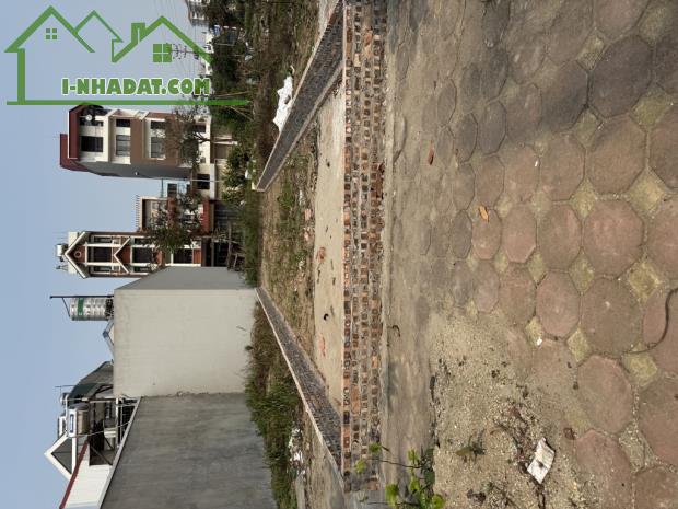 BÁN ĐẤT NGUYỄN MẬU TÀI, TRÂU QUỲ, GIA LÂM, 60M2, VỈA HÈ, Ô TÔ TRÁNH NHAU, TRUNG TÂM - 2