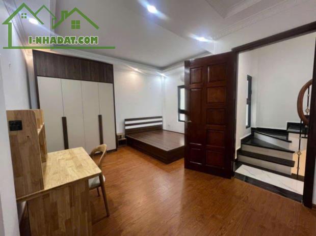 BÁN NHÀ HOÀNG NHƯ TIẾP FULL NỘI THẤT RẤT MỚI 49,3M2 6,75 TỶ - 3