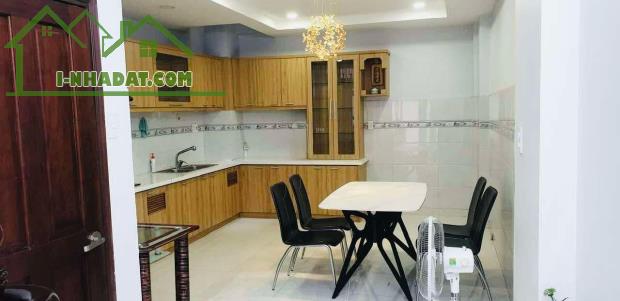 Bán nhà Nguyễn Thị Thập Quận 7 - 50m2 ngang 4m - 5PN - sổ vuông - nhỉnh 8.x Tỷ TL - 1