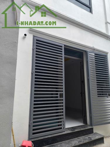 MUA NHÀ TÂY MỖ LIỀN TAY LỘC BAY ĐẾN BẤT NGỜ - NHÀ NỞ HÂU - GIÁ HẠT RẺ - 5.XXXX. HOT  NHÀ C - 1