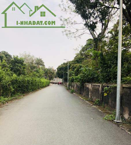 Hiếm - Bán Đất - Gần hồ diều hoà - Ô tô tải tránh - ô tô đỗ cửa - Ngõ thông