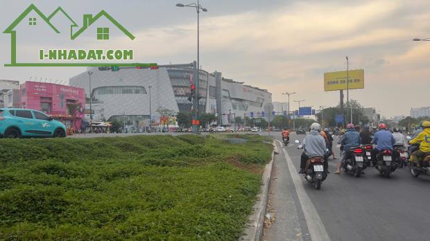 Bán Nhà DT lớn, đường B Hiệp Bình Chánh, thu nhập 15tr/tháng, pháp lý chuẩn 9,3 T.ỷ - 1