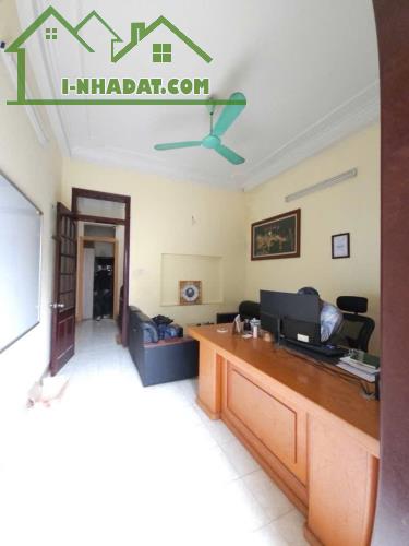 Phân lô Lê Trọng Tấn, Ôtô đỗ cửa, Ô chờ thang máy, Dân trí cao 50m2, 4tầng MT 4.1m, 11.5tỷ