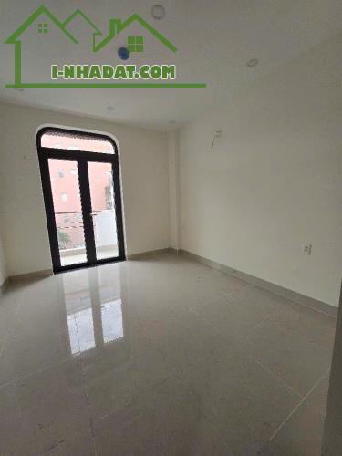 BÁN CĂN HỘ DỊCH VỤ- LÝ PHỤC MAN-NHÀ MỚI CHƯA KHAI THÁC - 3