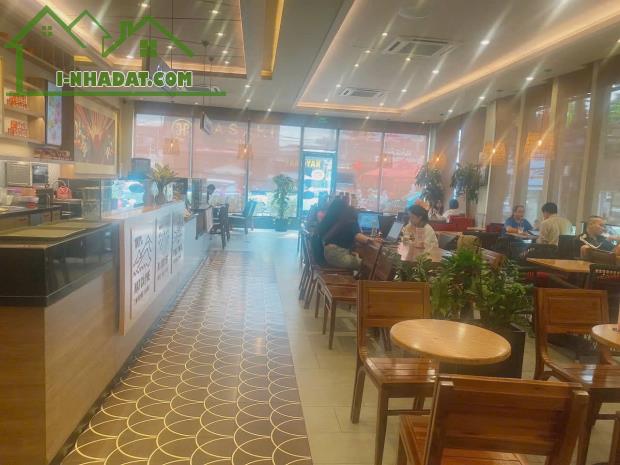 Bán nhà Mặt tiền Nguyễn Xí - ngay Vincom Nguyễn Xí, 2 chiều, 5.7x21m, Cấp 4, 25.9 tỷ - 2