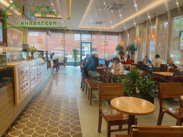Bán nhà Mặt tiền Nguyễn Xí - ngay Vincom Nguyễn Xí, 2 chiều, 5.7x21m, Cấp 4, 25.9 tỷ - 1