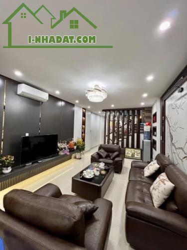 NHÀ ĐẸP MẶT PHỐ VIỆT HƯNG - NGÔ GIA TỰ - VŨ ĐỨC THẬN LONG BIÊN GẦN 80m x 4 TẦNG CHỈ 18,2TỶ - 2